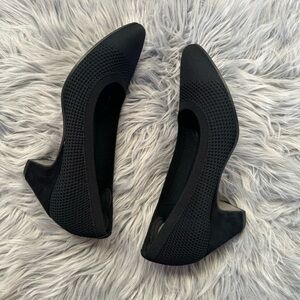 Eileen Fisher Women's gabby Knit Slip-on Pumps size 9.5